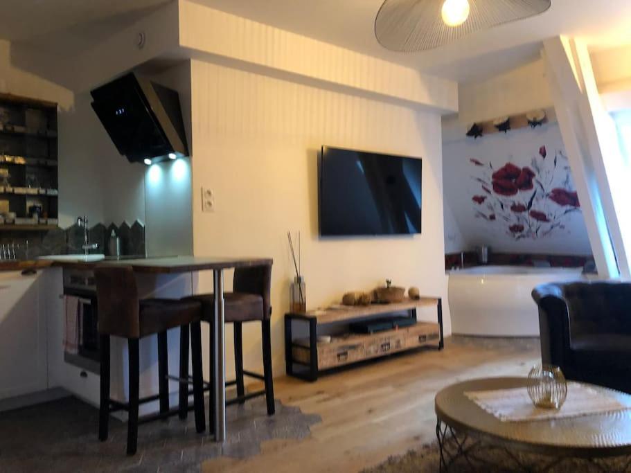 Sejour Detente Au Coeur De Macon Spa,Cine,Bouteille Offerte Mâcon Exterior foto