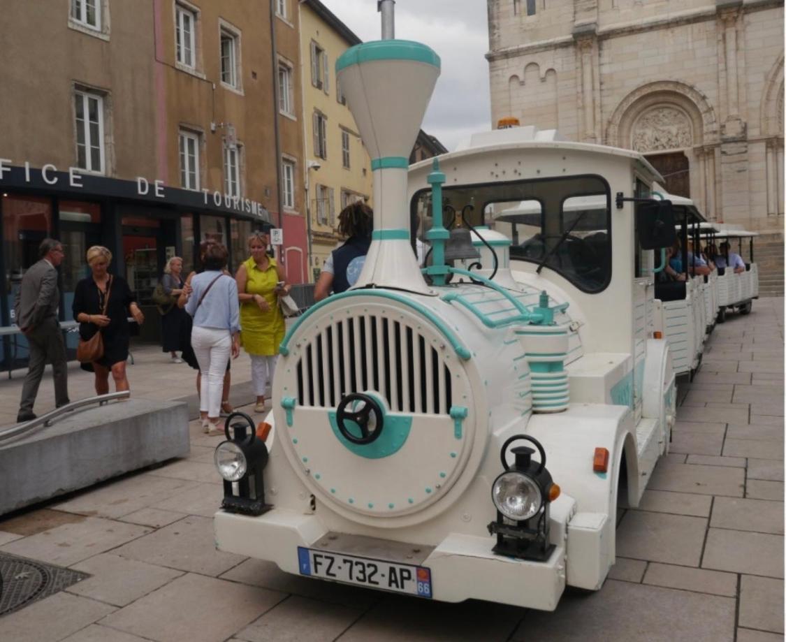 Sejour Detente Au Coeur De Macon Spa,Cine,Bouteille Offerte Mâcon Exterior foto